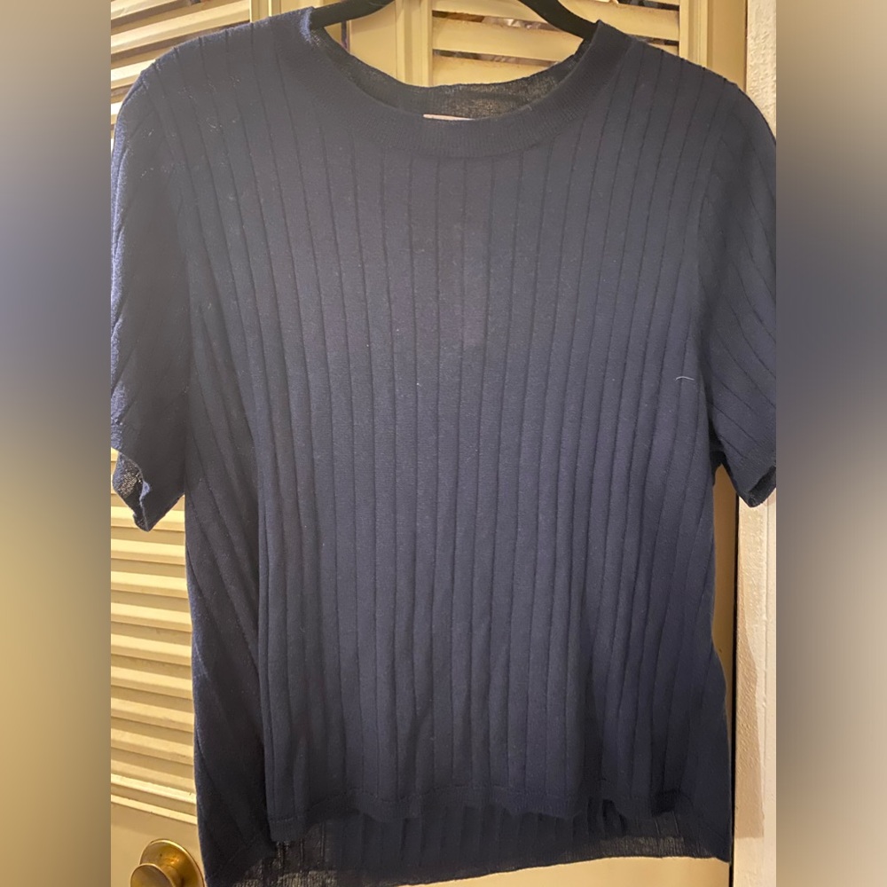 Women’s J.Crew extra-large ribbed navy top